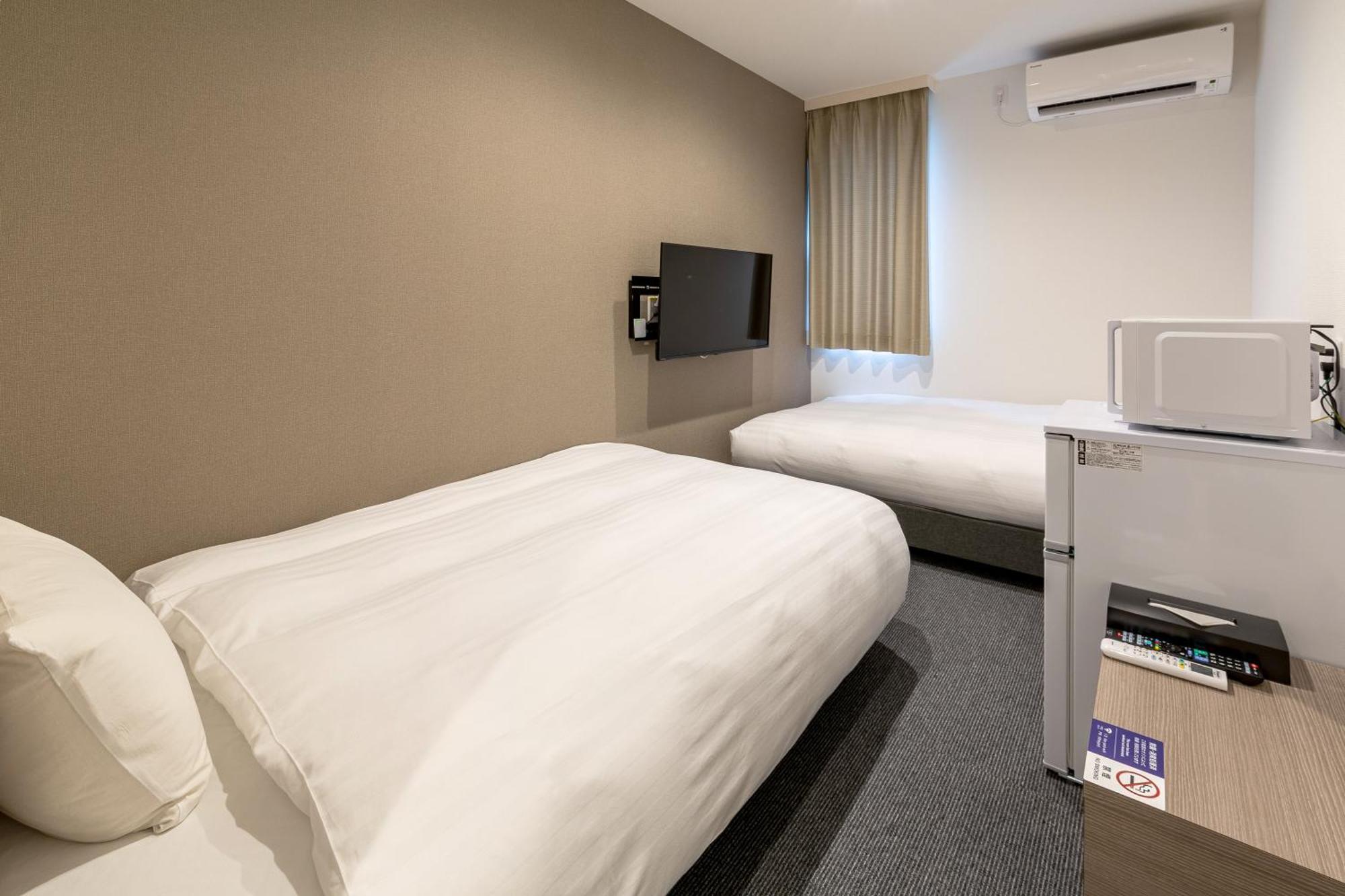 Hotel R9 The Yard Koka Екстериор снимка